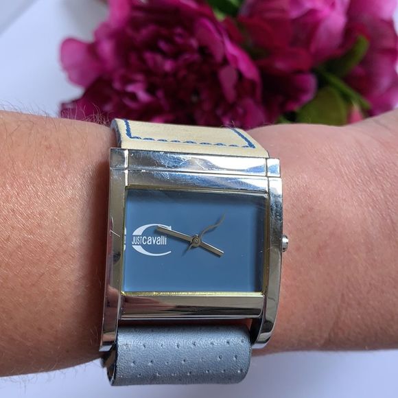 Vintage authentic Roberto Cavalli watch - Picture 10 of 11